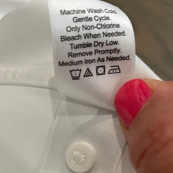 NewColdwater Creek Medium 10-12 White Oxford Button Down with Burgundy Cardigan - Picture 9 of 16